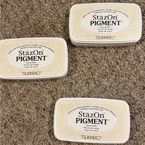 Tsukineko Stays on Pigment Snowflake 19916-001